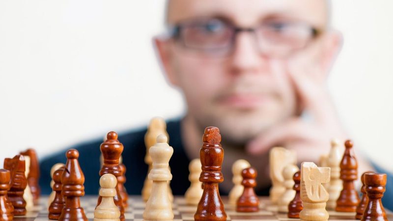策略与激情：竞技扑克与世界杯直播的共通法则——捕鱼达人单机版玩家的跨界启示