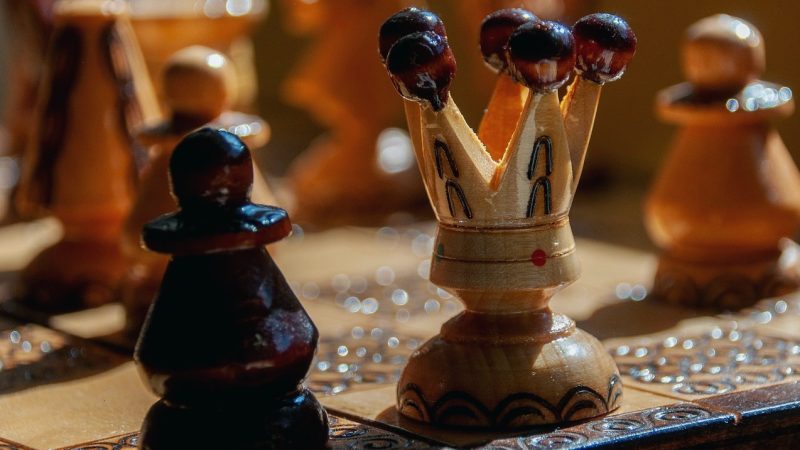 棋牌战略新视角：捕鱼达人单机版与围棋的智慧博弈大满贯