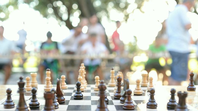 象棋棋子角色全解析：从捕鱼达人单机版看棋牌策略的乐趣